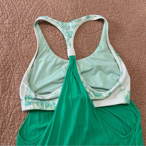 Green Lululemon Tank with built in bra - Picture 3 of 4